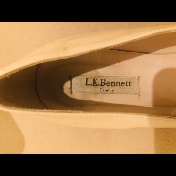 LK Bennett ivory patent flats with jewel stones. - Picture 3 of 6